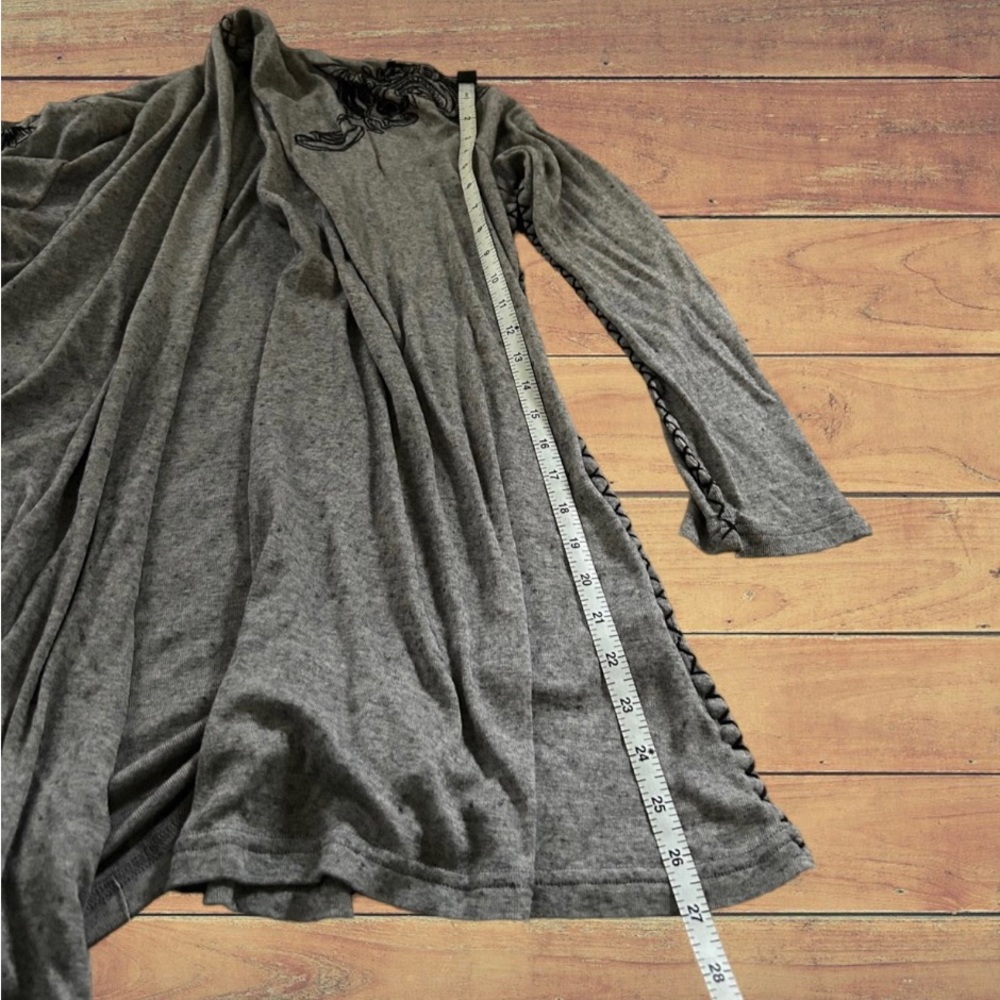 Unique Windsor Gray & Black Stitched Cardigan Size Medium - Picture 4 of 11